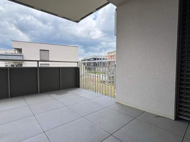 Erstbezug Tolle 2 Zimmer Wohnung mit großer Loggia und perfekter Anbindung