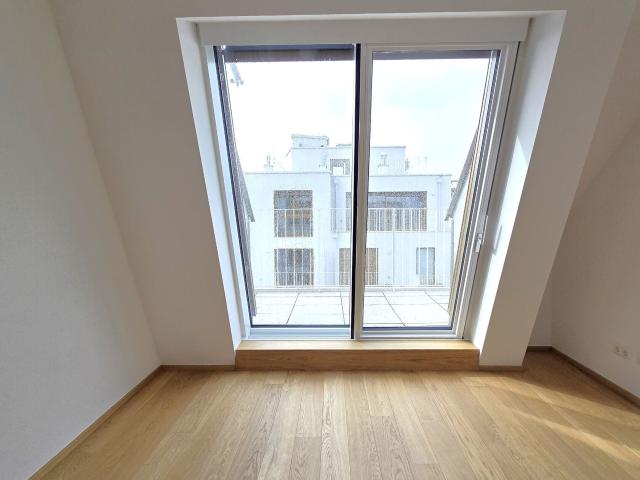 TRAUMHAFTE 2 Zimmer Wohnung mit herrlicher Freifläche Idealer Grundriss