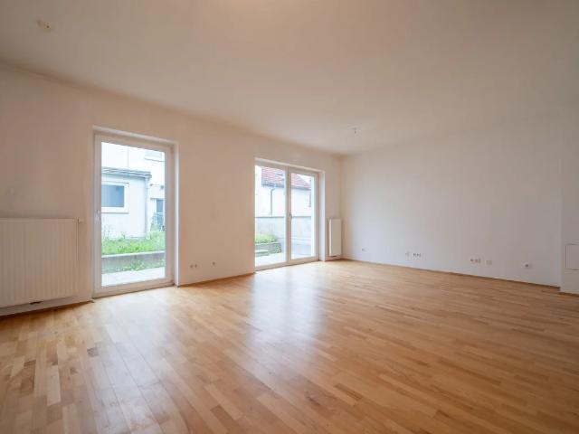 Traumhafte 2 Zimmerwohnung mit Garten und Terrasse in