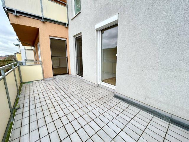 TRAUMHAFTE 3 ZIMMER WOHNUNG NAHE LINZ MIT BALKON UND TIEFGARAGE SICHERN SIE SICH 2 MONATE MIETFREI