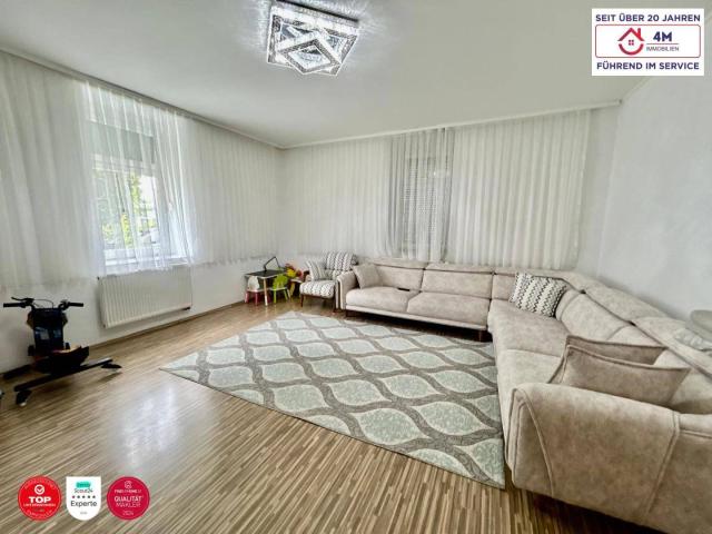 Traumhafte 4 Zimmer Wohnung mit Garten! und Top Lage in Bad Vöslau