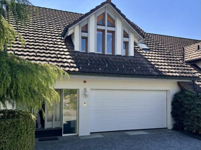Traumhaftes 5.5 Zimmer Haus in Wermatswil Uster