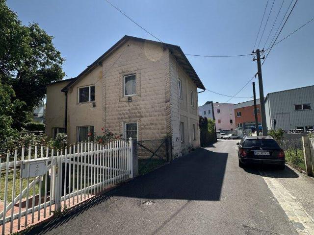 Traumhaftes 14 Zimmer Haus in Linz – Ihr neues Zuhause auf 1157m² für 600.000 €! + 2 Baufenster!
