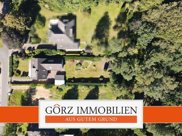 Traumhaftes Waldgrundstück in Quickborn Heide Platz für 2 Einfamilienhäuser oder eine Villa!
