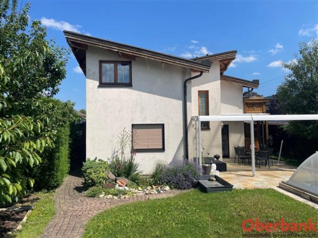 Traumhaftes Einfamilienhaus Kleingarten inkl. Pool