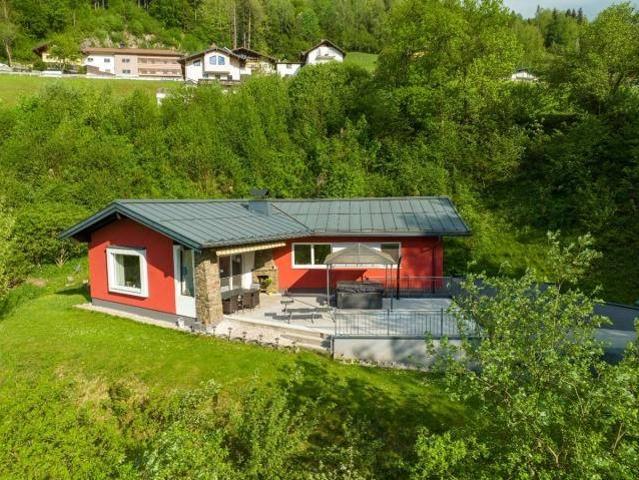 Traumhaftes Einfamilienhaus in absoluter Ruhelage, Sonne, Aussicht &Privatsphäre pur