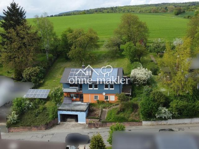 Traumhaftes Einfamilienhaus in Bestlage: Panoramablick, direkt am Feldrand!