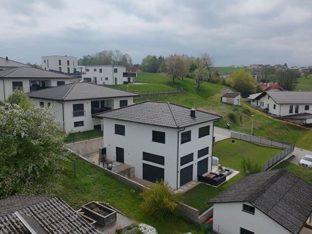 Traumhaftes Einfamilienhaus in Mehrnbach: Terrasse, Garage & Garten! ‍ ‍ ‍