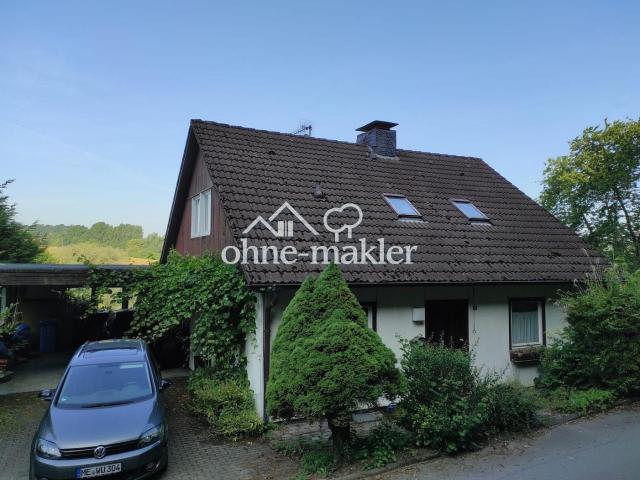 Traumhaftes Einfamilienhaus mit großem Grundstück und freiem Blick in die Natur