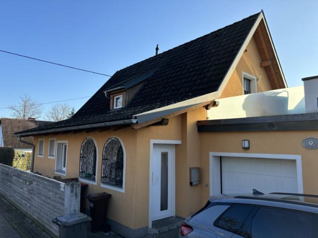 Traumhaftes Einfamilienhaus Perfekt für Familie, mit großem Garten für nur 325.000,00 €!
