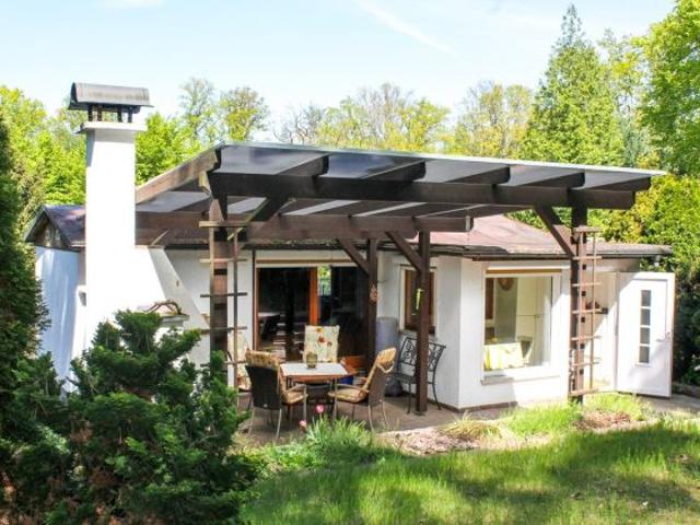 Traumhaftes Freizeitgrundstück in Radebeul*Carport*Südterrasse mit Kamin*EBK*Brunnen*provisionsfrei