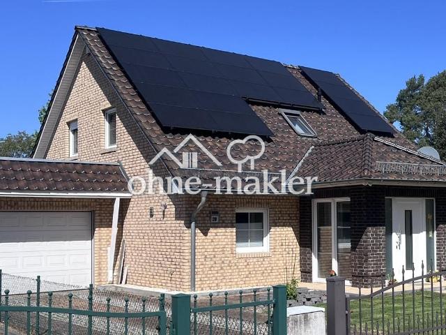 Traumhaftes, provisionsfreies EFH in Vogelsdorf mit Pool, Kamin, PV