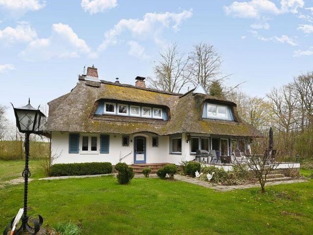 Traumhaftes Reetdachhaus in Giekau!