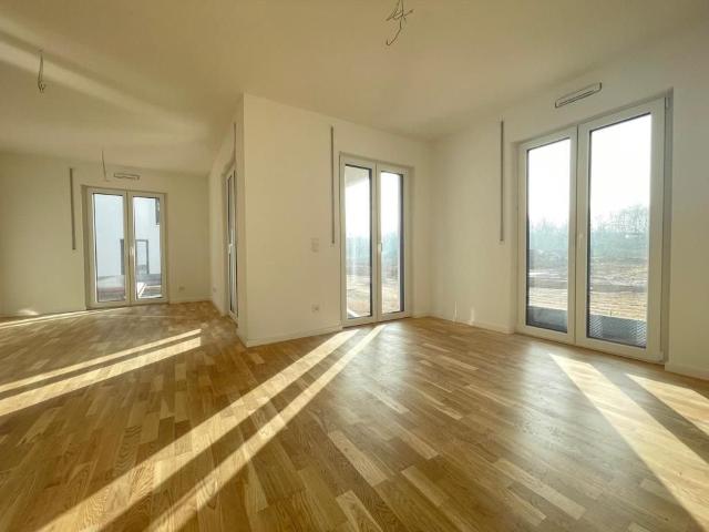 Traumhaftes Stadtleben: Moderne Wohnung mit sonnigem Stadtgarten im Süd Westen!