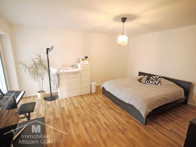 Traumhafter Ausblick: 2 Zimmer Erdgeschoss Whg. mit Aufzug und TG Stellpatz in Beilngries