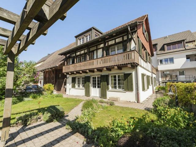 TRAUMHAUS FÜR IHRE FAMILIE INDIVIDUELLE NUTZUNGSMÖGLICHKEITEN & VIELE EXTRAS