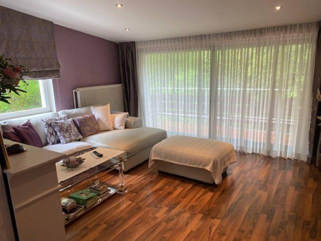 Traumhaus in 1190 Wien 180m², 6 Zimmer, großer Garten, Balkone, Terrasse, Stellplatz uvm