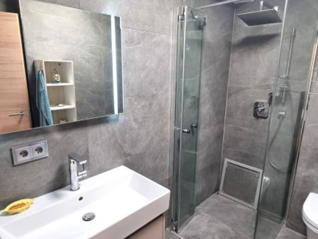 Traumhaus in Gramastetten, direkt an der Stadtgrenze zu Linz: Wohnen oder Arbeiten in Top Lage!