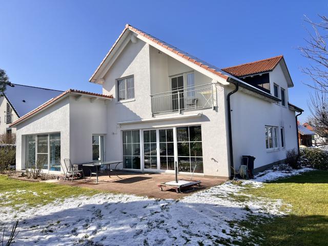 Traumhaus in wunderbarer Randlage! Unverbaute Sicht auf Weinberge und die Natur! Energieklasse AA