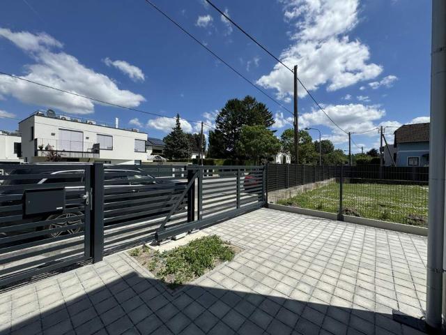 Traumlage Traumhaus … Prov. frei f. Käufer / Dream location dream house … Buyer Comm. free ! /