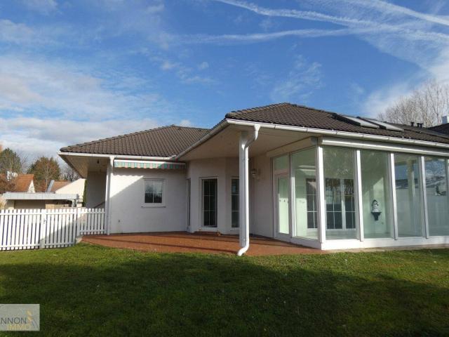 TRAUMLIEGENSCHAFT BUNGALOW SEENÄHE