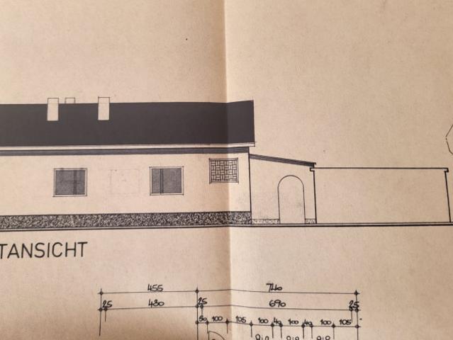 TRAUN: Charmanter Bungalow mit Sanierungspotenzial in schöner Siedlungslage