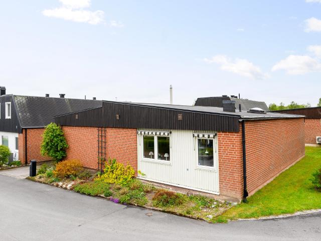 Travarvägen 21