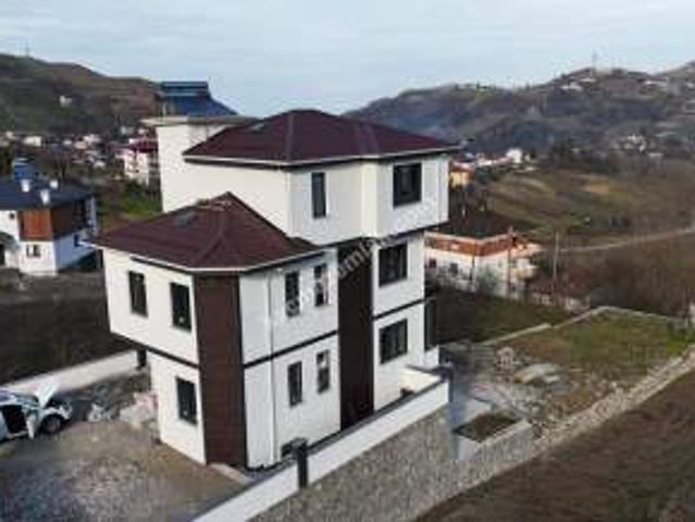 Trabzon Merkez Yeşilovada Satılık Sıfır Villa