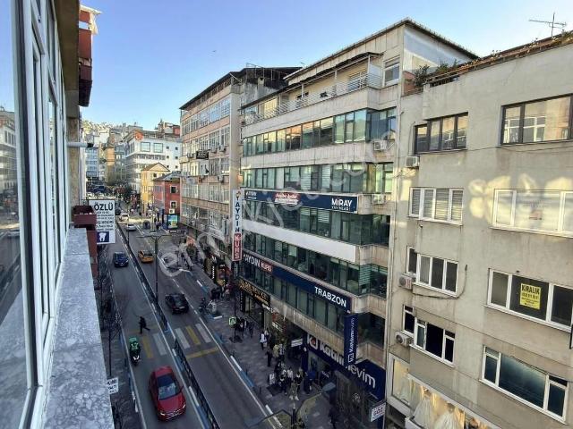 Trabzon Ortahisar Gazıpaşa Yokuşunda Kiralık 3+1 Daire