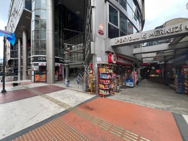 Trabzon Ortahisar Kemerkaya'da 75 M² Şehir Manzaralı, Krediye Uygun Satılık Ofis