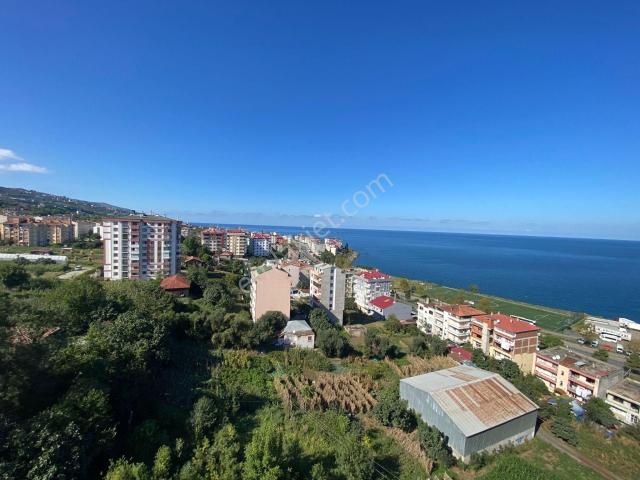 Trabzon Akçaabat Kavaklı'da Deniz Manzaralı 2+1 Satılık Daire