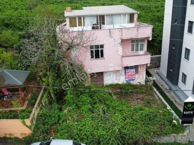 Trabzon Bostancı'da Satılık Müstakil Ev