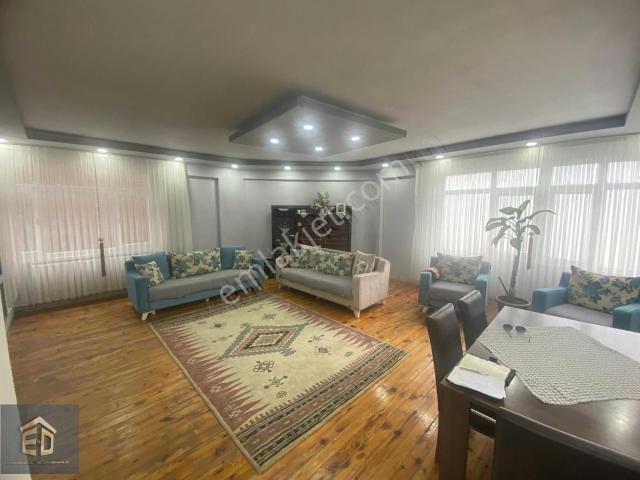 Trabzon Cumhuriyet Mah. Satılık 2+1 Doğalgazlı Daire