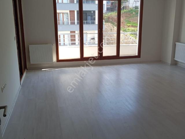 Trabzon Konaklar Mahallesinde Kiralık 3+1 Daire Site