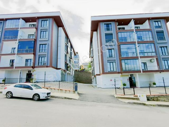 Trabzon Konaklarda Eşyalı Satılık Daire