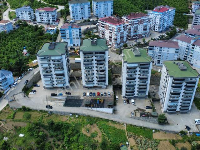 Trabzon Çukurçayır'da Satılık 3+1 Daire