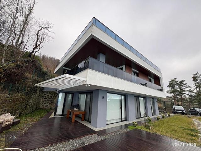 TRABZON'DA SATILIK VİLLA