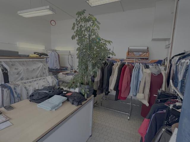 Trade with 2 rooms for rent in Zürich 75 m² | dreamo. Ch