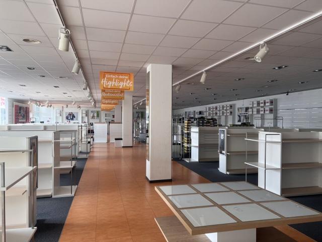 Trade for rent in Buchs 630 m² | dreamo. Ch