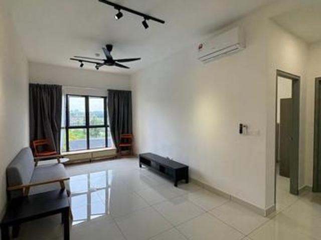 Traders Garden Unit For Rent Condo Balakong Cheras Disewa MRT nearby