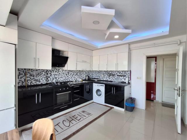Tramvay Altı Dsi Arkası Geniş Satılık 3+1 Daire