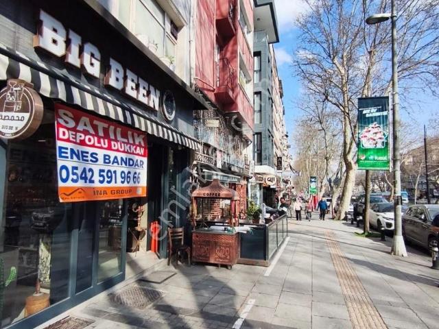 Tramvay Caddesi Üzerinde Satılık Depolu Mağaza