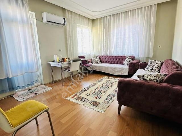 Tramvay Yakını Gündoğdu Da 2+1 100m2 Katta Kelepir Daire