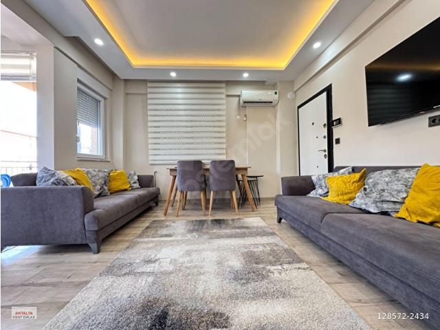 TRAMVAYA 1.DK MESAFEDE 1+1 1.KAT FULL EŞYALI GÜNEY CEPHELİ KİRALIK DAİRE