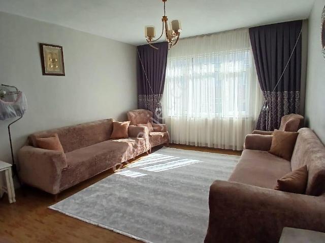 Tramvaya Yakın Satılık 3+1 Odalı 4. Kat Satılık Daire