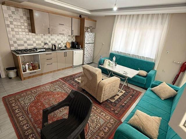 TRAMVAYA YAKIN 1+1 ÇOOK GENİŞ SATILIK FIRSAT DAİRE