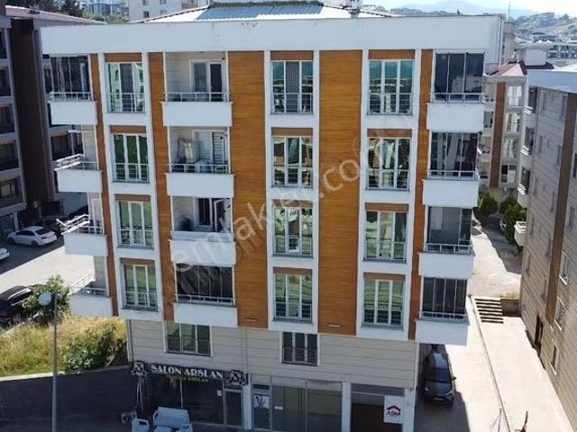 Tramvaya Cephe Deniz Manzaralı Lüx Kiralık 1+1 Daire