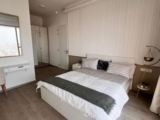 Transcon Triumph Tower 2 Bedroom 1365 Sq. Ft. Apartment in Andheri West Mumbai Listing ID: #10363