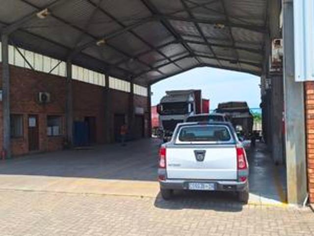 transport / truck yard