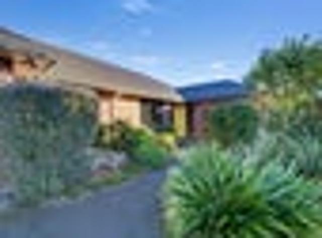Tranquil Retreat on Johnstone Drive
